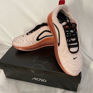 Nike air max’s 720